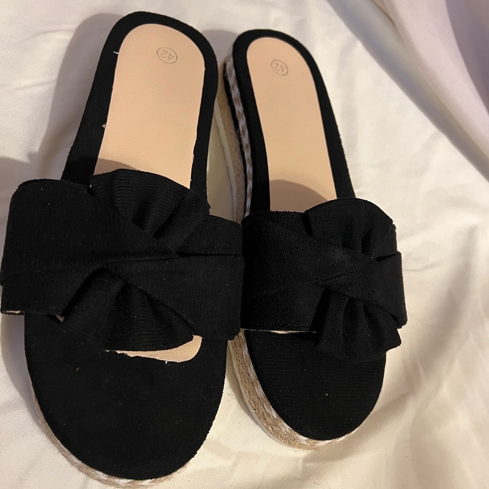 Platform Bow Sandles